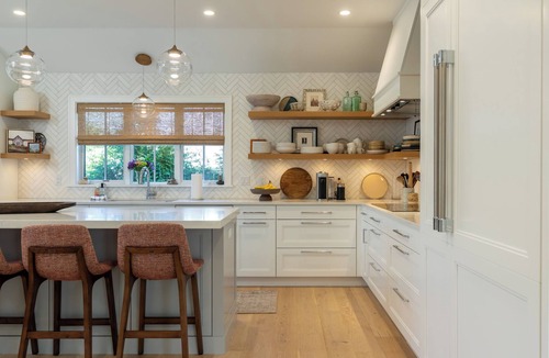 Nantucket House | Private Five Bedroom Nantucket Oasis with Pool and Amenities