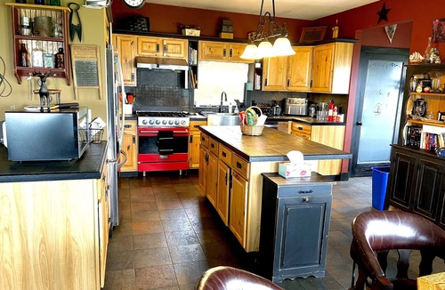 Champlain House | Private Lakefront 4-bedroom vacation with two home's on Lake Champlain