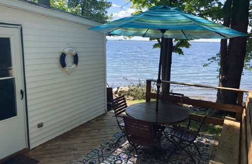 Swanton Cottage | Private Lakefront Cottage w/Spectacular Sunsets!
