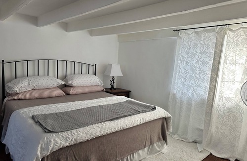 Las Vegas Cottage | Private Moreno st. Casita, Old Town Plaza
