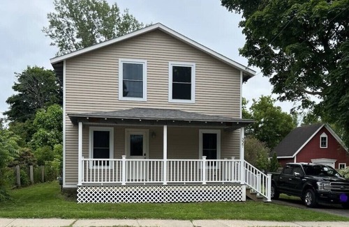 Winooski House | Private New House | Food + Bars + Downtown