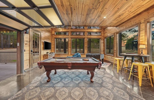 Hochatown Cabin | Private Pool | Sauna | Mini Golf | July 2026
