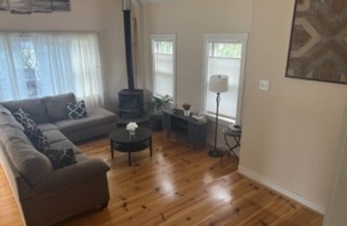 Brattleboro Resort | Private room ∙ 1 guest