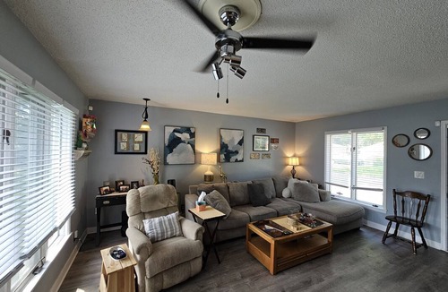 Minneapolis Resort | Private room ∙ 2 guests