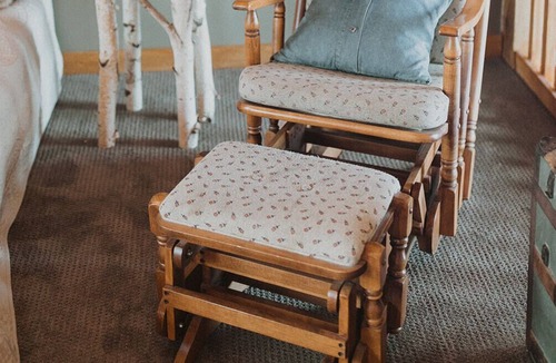 Luck Cabin | Private Rustic Cabin Retreat just 90 minutes from Minneapolis