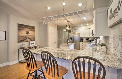 Conway House | Private & Super Spacious, close to downtown N. Conway and ski.