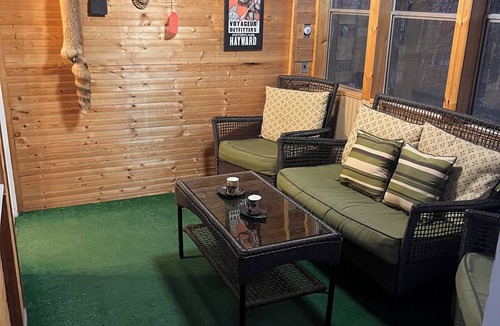 Hayward Cabin | Quaint 2 bedroom cabin on quiet Moose Lake.
