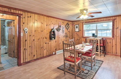Mikana Cabin | Quaint Mikana Cabin w/ Red Cedar Lake Access!
