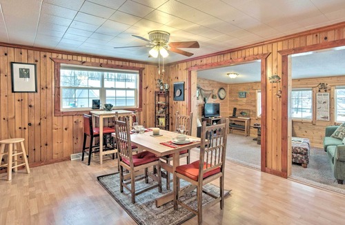 Mikana Cabin | Quaint Mikana Cabin w/ Red Cedar Lake Access!
