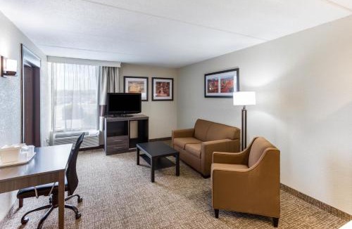 Plattsburgh Hotel | Quality Inn & Suites Plattsburgh