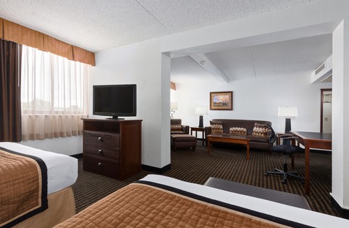 Casper Hotel | Ramkota Hotel & Conference Center