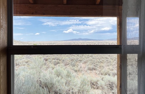 Arroyo Hondo House | Ranch + cabin on 10 acres with gorge & mountain views, hot tub, dog friendly!