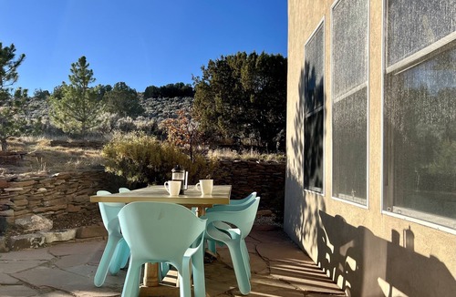 Arroyo Hondo House | Ranch + cabin on 10 acres with gorge & mountain views, hot tub, dog friendly!