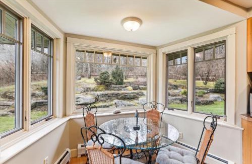 Stowe Hollow House | Raven's Nest