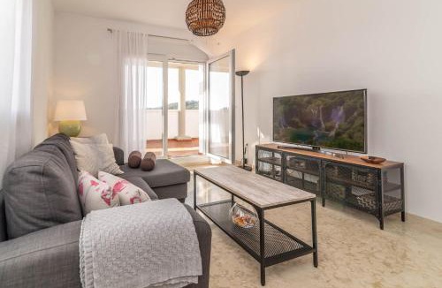 Las Lagunas Apartment | Recently Decorated 2BDR Penthouse in Fuengirola