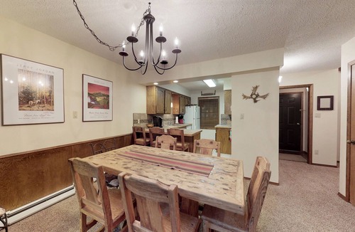 Angel Fire Condo | Relax in mountain view condo with nordic skiing and tubing nearby