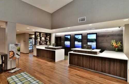 Seymour Hotel | Residence Inn by Marriott Eau Claire