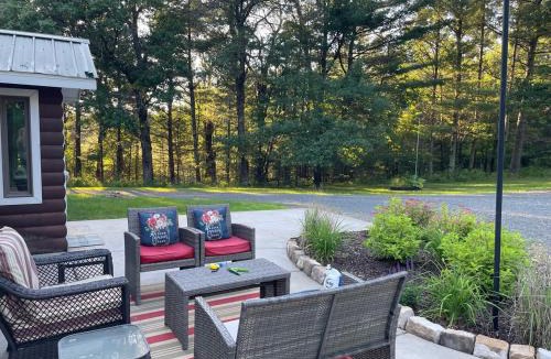 Grantsburg House | Restful Retreat