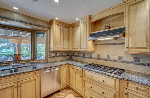 Hudson House | River hideaway located by historic Stillwater MN,