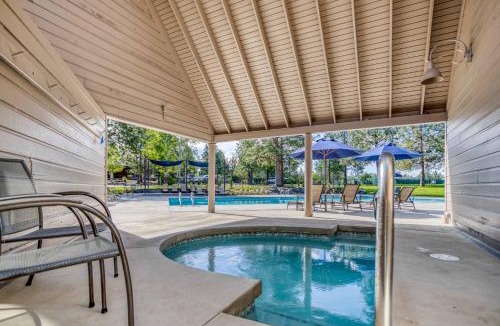 Century West House | River Ridge 426AB - Meredith Lodging