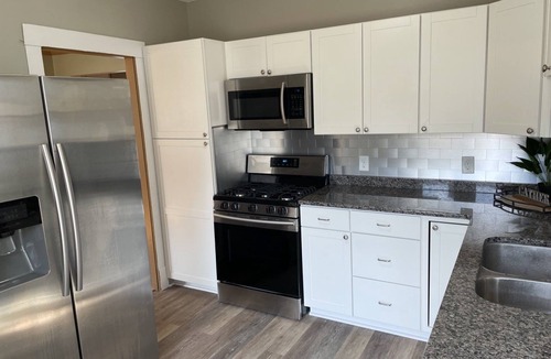 Wabasha House | River View 3-bedroom home in downtown Wabasha, MN