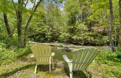 Bridgewater Corners House | Riverfront Vermont Vacation Rental w/Hot Tub