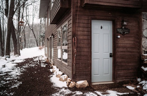 Colfax House | Riverfront Views!