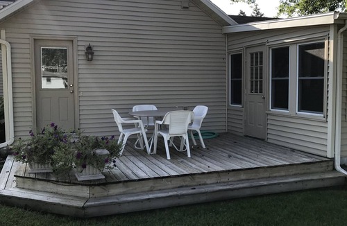 Wabasha House | Rivers Edge Escape in Historic Wabasha