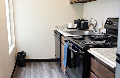 Clarkston Hotel | RiverTree Inn & Suites