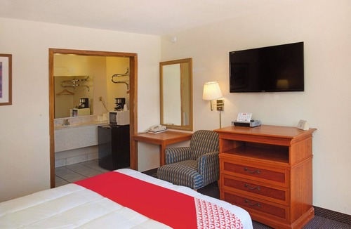 Guymon Hotel | Romantic 3-Room Stay – Explore Guymon’s Best Attractions!