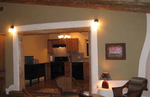 Taos House | Romantic Getaway close to Sipapu and Ft Burgwin. Within Carson Nat'l Forest