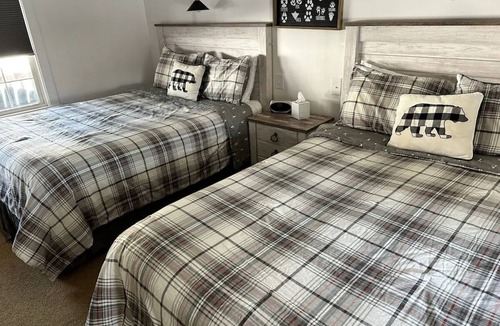 Schroon Lake Hotel | Room 105 two queen beds