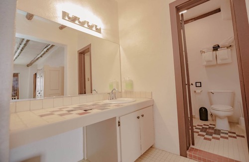 Taos Apartment | Room 2 - Mountain View King Suite