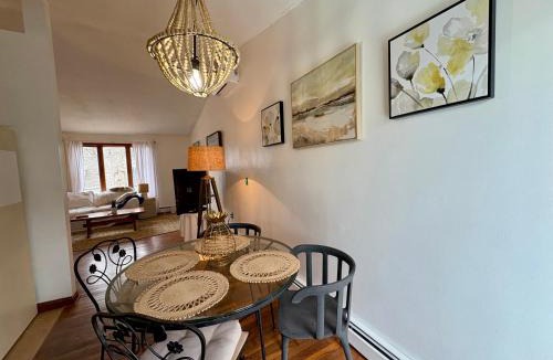 Saunderstown House | Room in a home