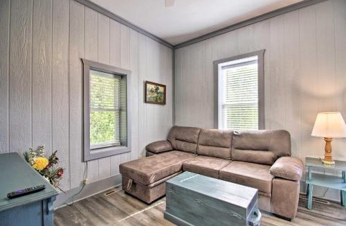 Pine River House | Rural Pine River Cabin Snowmobile and Snowshoe