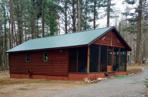 Woodgate Cabin | Rustic cabin - just minutes from miles of hiking trails!