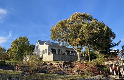 Wellesley Island House | Rustic House on St. Lawrence river with million dollar view and dock space