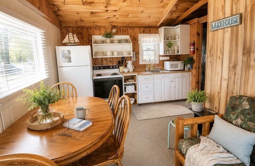 Oscoda Cottage | Rustic Lake Huron Getaway