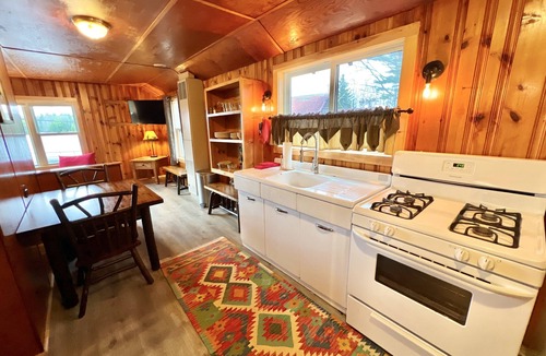 Indian Lake Cabin | Rustic Lake View Cabin in Heart of Adirondacks