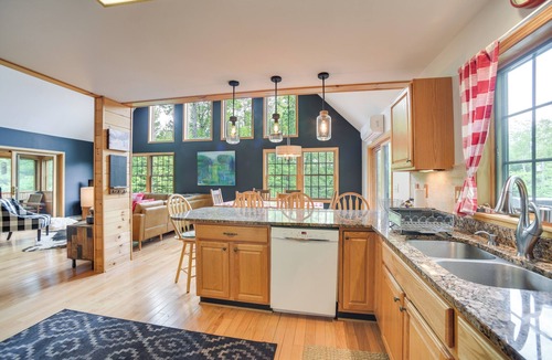 North Creek House | Rustic North Creek Getaway ~ 4 Mi to Gore Mtn!