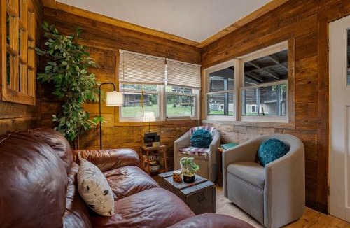 Lake St. Peter House | Rustic Waterfront Cabin with BBQ, Fire Pit and Views