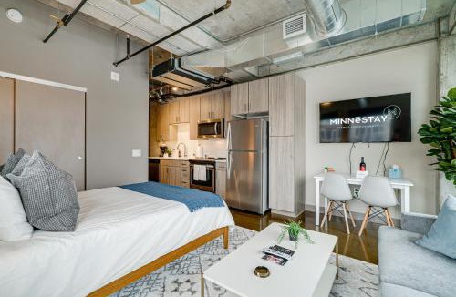 Warehouse District Apartment | Sable 401 - Studio
