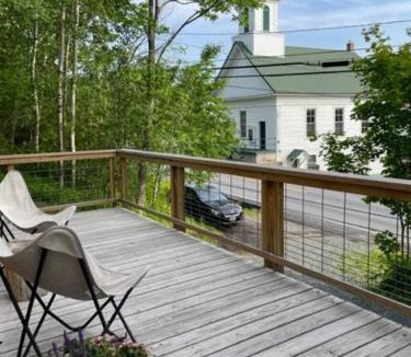 Whitingham House | Sadawga Springs Retreat