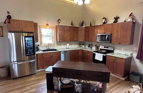 Markville House | Sanctuary Parish 18Ft ceilings, 5 bedrooms, & 3 baths