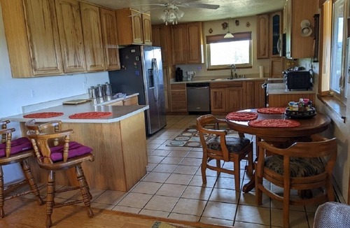 Zuzax House | Sandia Serenity Mountain Ranch Home - 20 minutes from downtown Albuquerque.