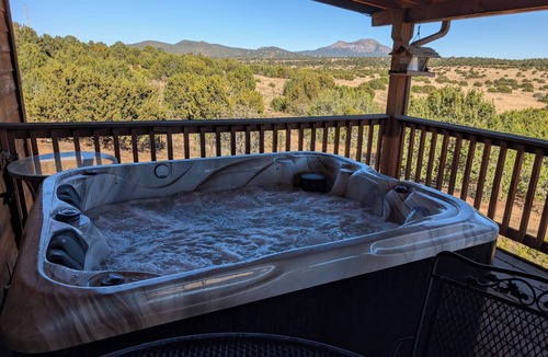 Zuzax House | Sandia Serenity Mountain Ranch Home - 20 minutes from downtown Albuquerque.