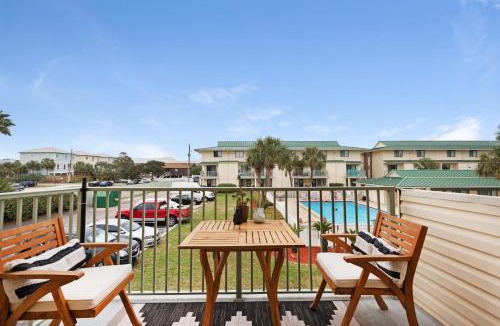 Miramar Beach House | Sandprints E10