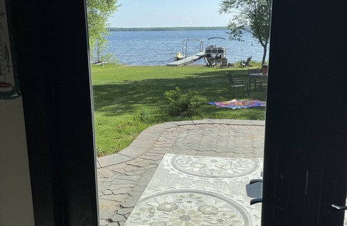 Shell Lake House | Sandy Shell Lake Shining Bright