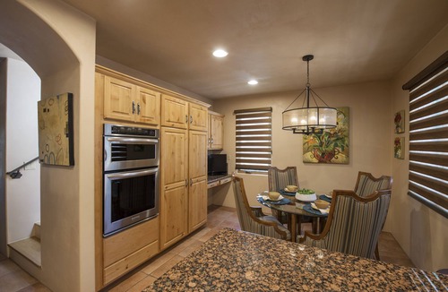 Downtown Santa Fe Condo | Santa Fe Downtown Corner Courtyard, 3 Blocks from the Plaza, walk to everything