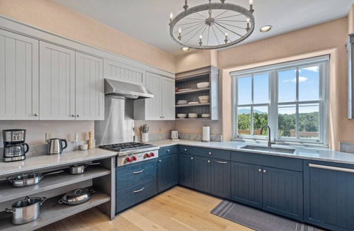 Tesuque Hills House | Santa Fe Santuario - Perfect Views, Kiva Fireplace